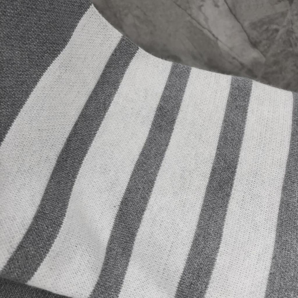 Unisex Knit Surf Jacquard Sweater - Round Neck, Wool, Casual All-Match for Autumn/Winter