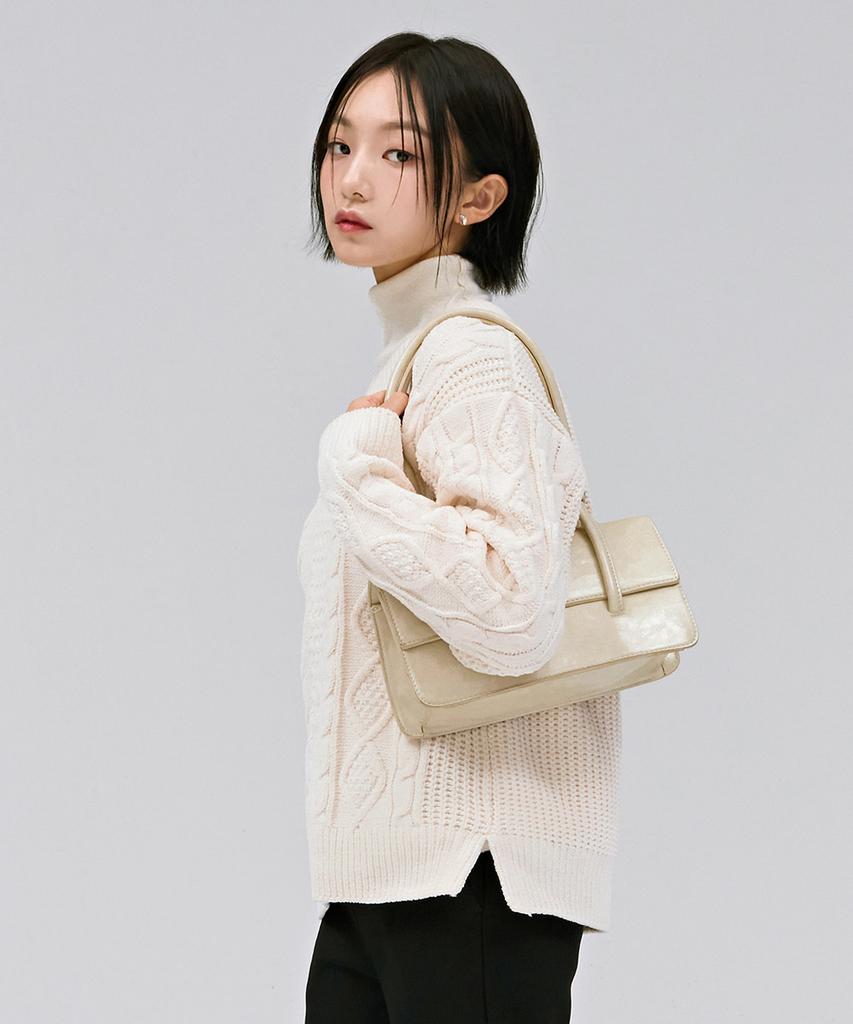 CHASECULT Women'S V-Neck Cable Sweater - Ivory