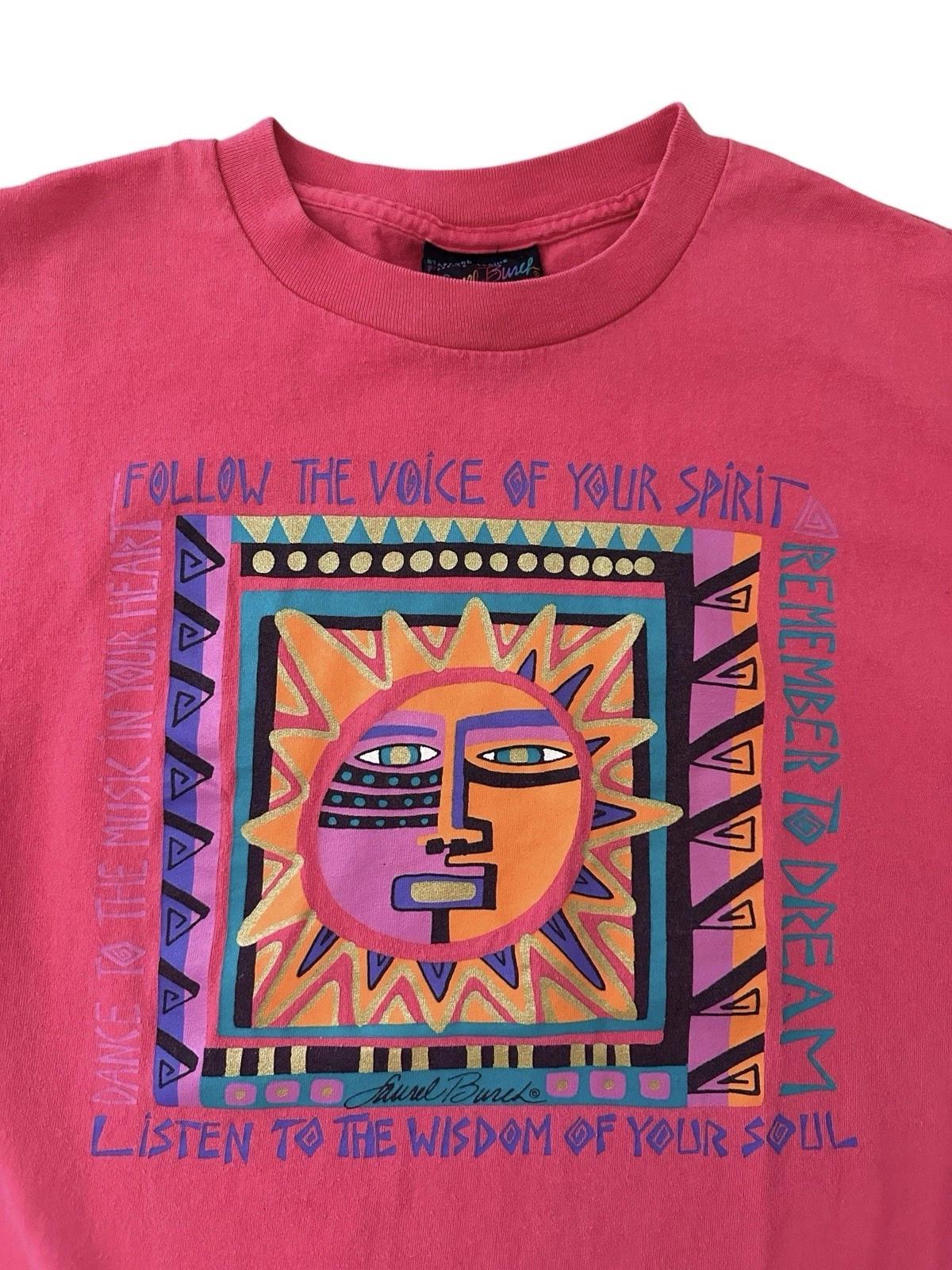 

Vintage Laurel Burch T-shirt Men’s Medium Pink 90’s Sun Spirit USA 2XL