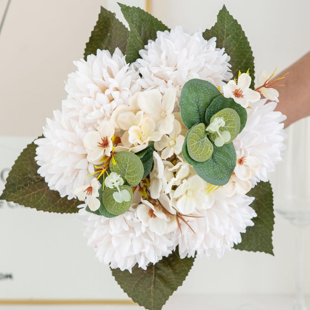 Artificial Flowers 6 Branches Bulbous Chrysanthemum Hydrangea Eucalyptus Leaves Silks Valentine Wedding Bouquet Home Decora Yard