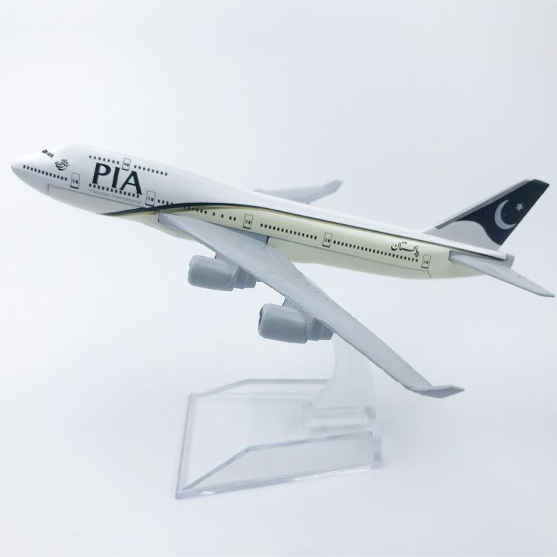 Miniature Plane Model 747 B747 Series 1/400 Scale Airlines Aircraft Model 16cm Alloy Airplane Building Kits Gift Home Office