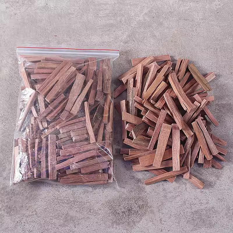 500g 400 Jahre alter Baum Sandelholz Dicke Holzstreifen Haushalt Tempel Verehrung Studierzimmer Meditation Beruhigt den Geist Fördert den Schlaf