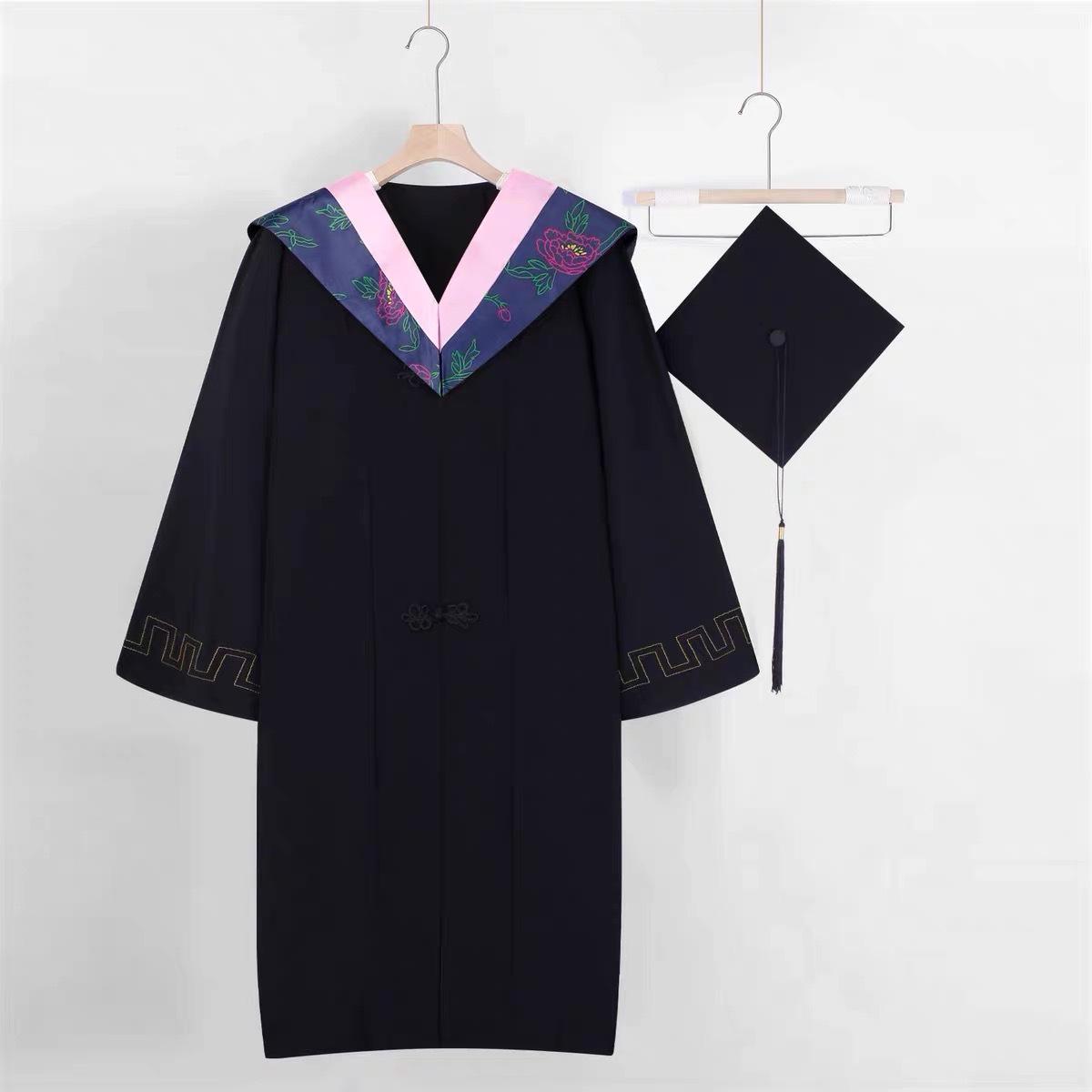 

Unisex Graduation Gown for Bachelor, Master, Doctorate, or Professor in Engineering & Liberal Arts L