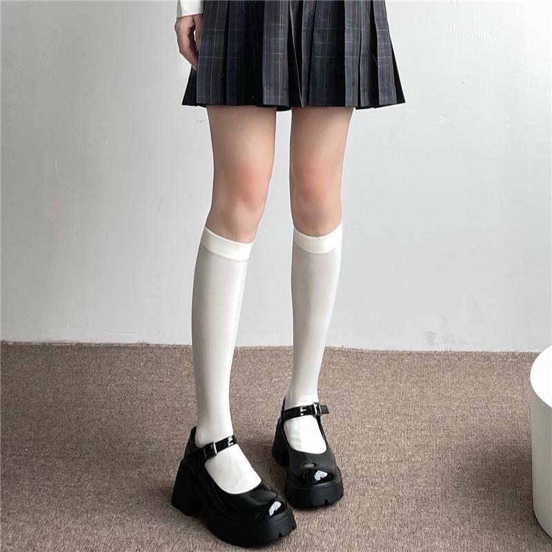 Damen Samt-Romper im japanischen Stil mit schwarzen Strümpfen - Kuschelig für Herbst/Winter, Leicht für Frühling/Sommer