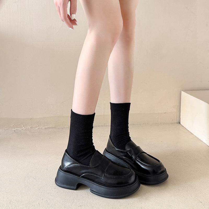 thick-soled black small leather shoes women's retro British style 2025 new Japanese versatile height-increasing one-pedal loafers
