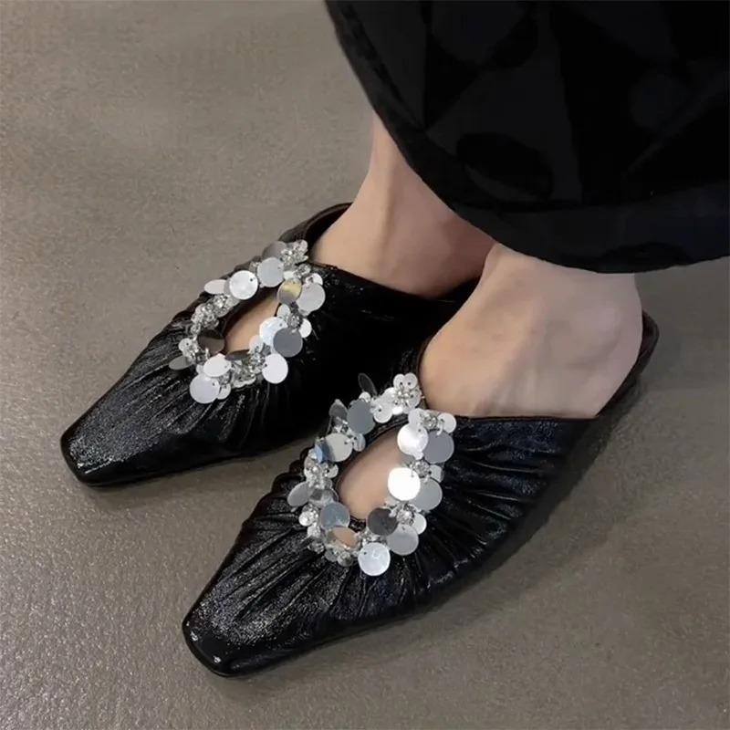Gefaltetes Design Damen Hausschuhe Sommer Baotou Halbslipper Mode Pailletten Ausgeschnittene Hausschuhe für Damen Mueller Hausschuhe Slides