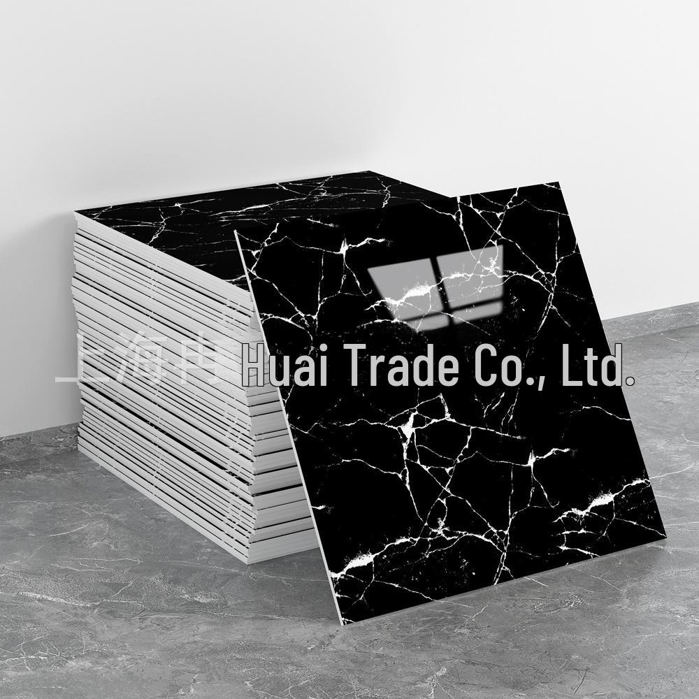 Fliesenimitat 3D Wandaufkleber: Selbstklebende Aluminium-Kunststoff-Paneele für Badezimmer- und Küchenrenovierung.