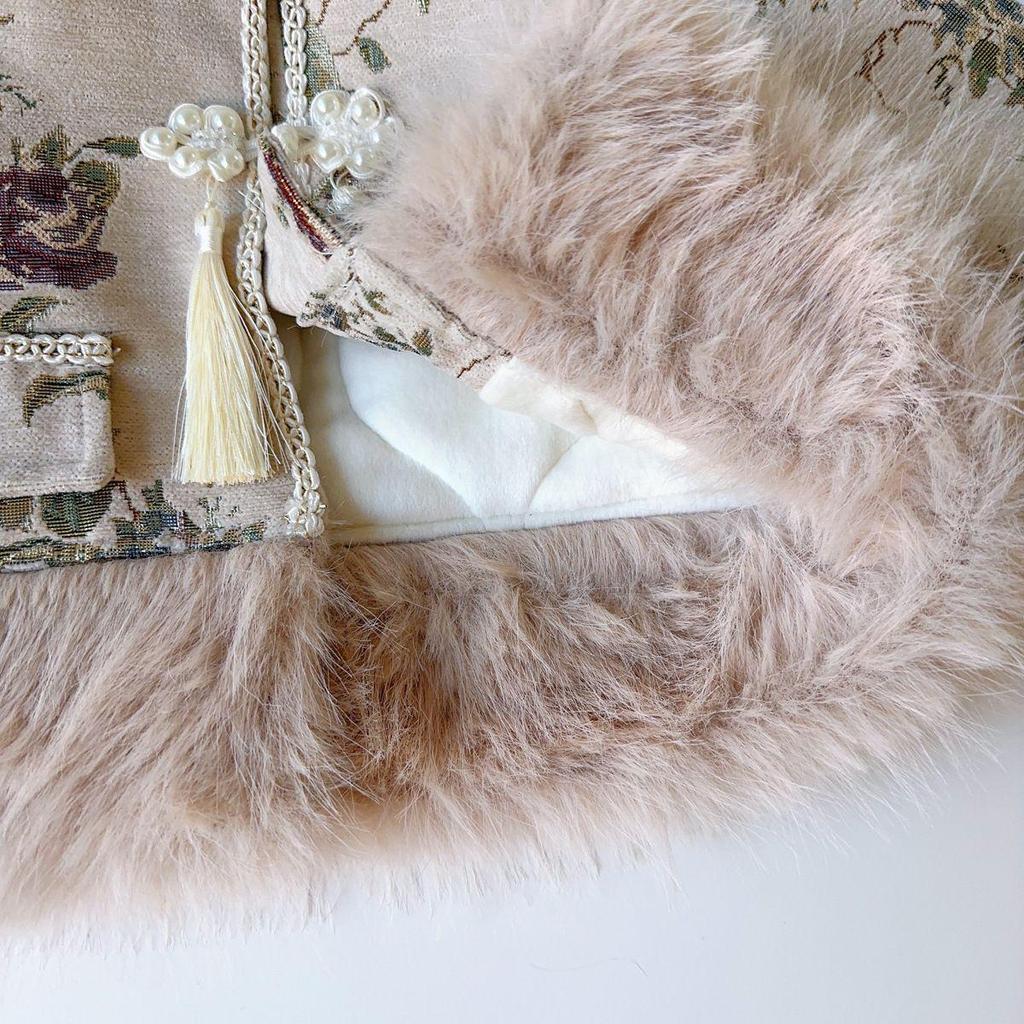 Zestaw Sukienka i Kurtka w Chińskim Stylu z Postrzępionymi Krawędziami dla Dziewczynek - Zima 2024