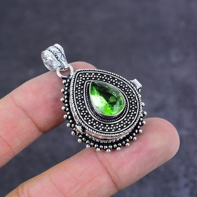 Natural Tsavorite Handmade 925 Sterling Silver Jewelry Poison Pendant 1.77" A1p88