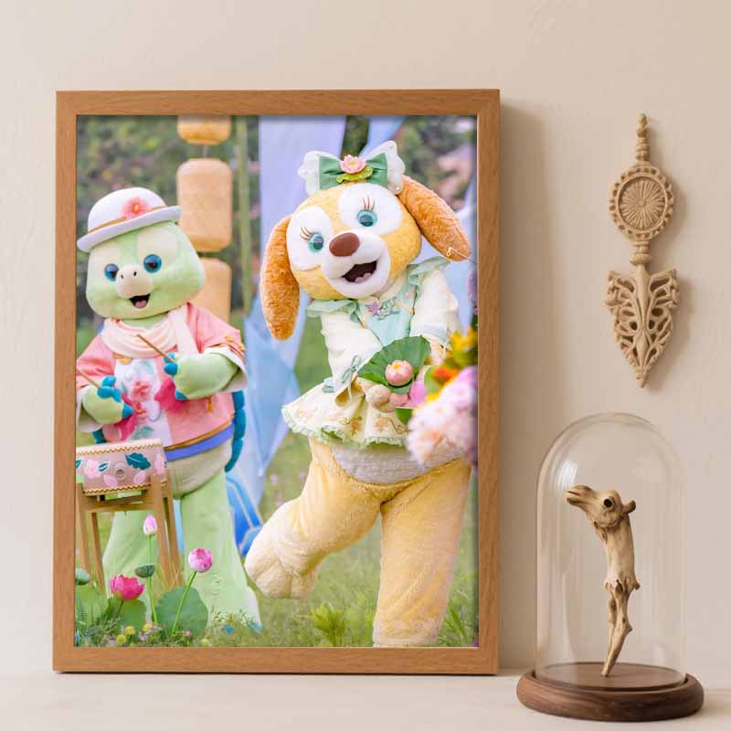 Disney diamond painting kit, 5D cute characters in traditional outfits wall decoration art gift for living room, bedroom, study room, etc. Round 20x30cm
