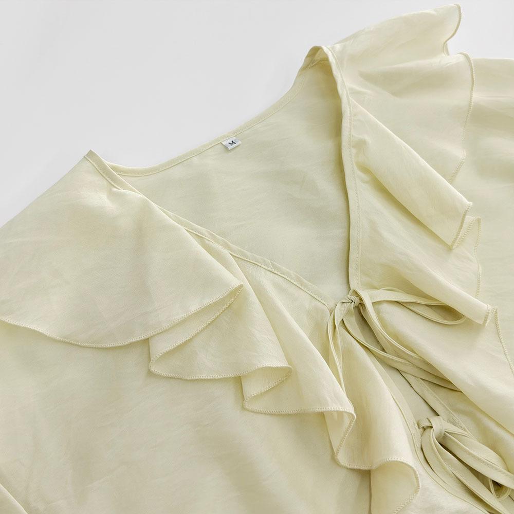 Spring and Autumn Sweet Loose Ruffled Two-Piece Set V-Neck Shirt and Shorts Set for Women