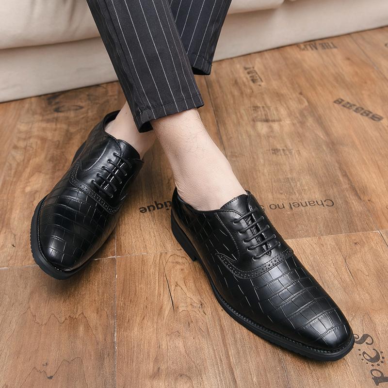 Men's Formal Leather Shoes Classic and Trendy British Style Wedding and Party Outdoor Leisure Business Plus Size Men's Shoes