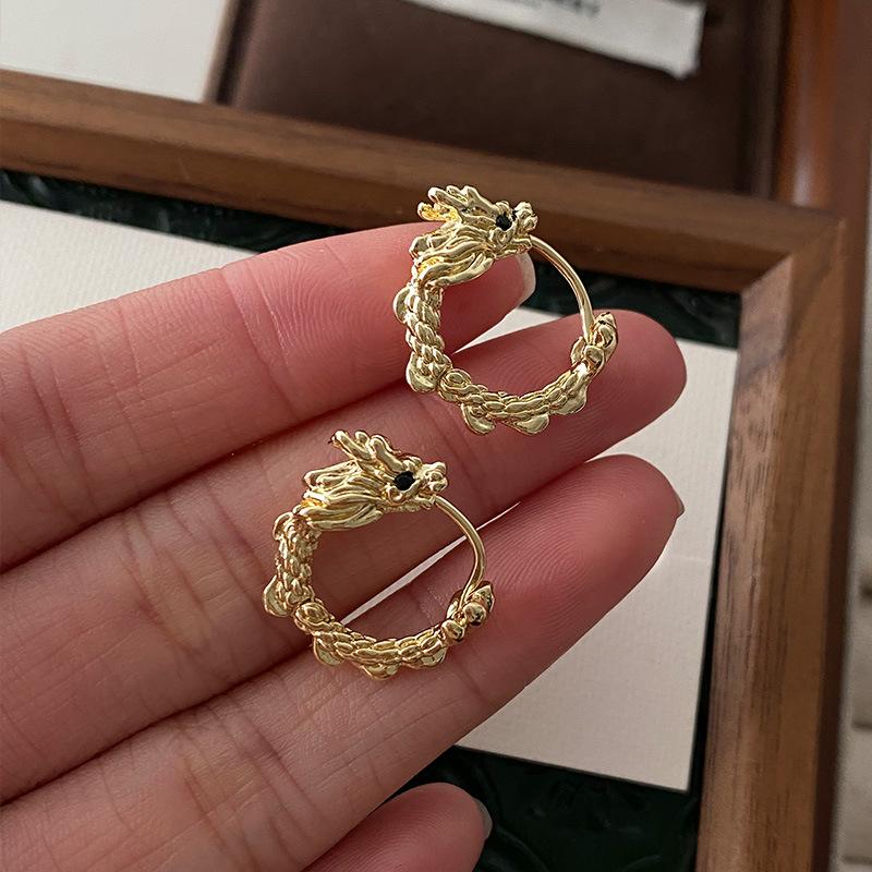 Birthday Dragon Ear Buckle Design Niche Earrings High-End Personality Earrings New Year National Style Circle Earrings
