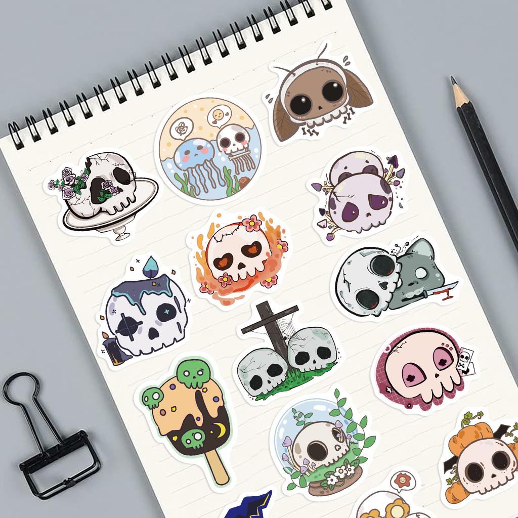 60Pcs Halloween Graffiti Stickers Decorative Guitar Notebook Flat Luggage DIY Stickers