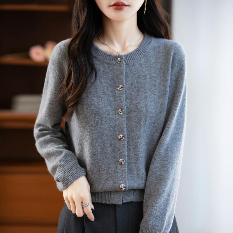 

Qinghe Cashmere Women s 30% Cashmere Cardigan - Soft & Warm Wool Blend Sweater L