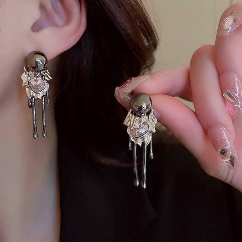 Elegant Black Butterfly Tassel Earrings - Sweet, Cool, and Versatile Design