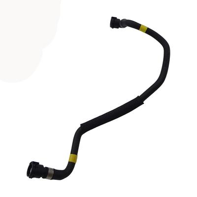 Hadice chladicí kapaliny Vhodné pro:Bmw 5 F10 2010-2016 Bmw 7 F01 2007-2012 OE:1712 7591 091