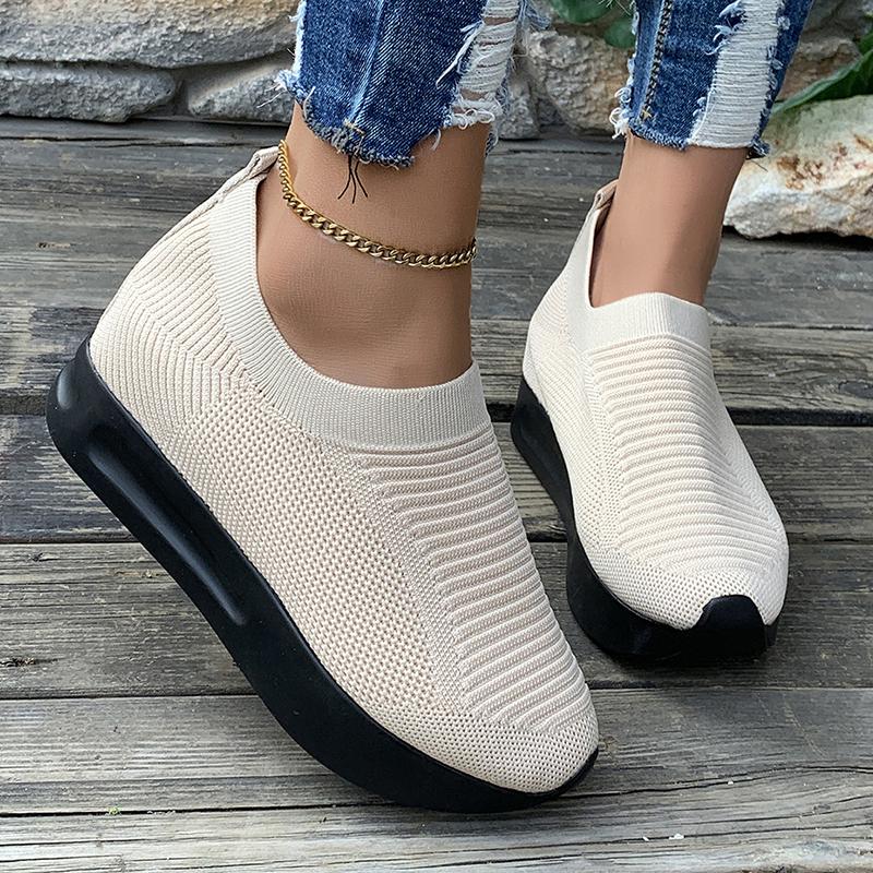 Fashion Thick Sole Height Increasing Casual Sneakers for Women Lightweight Breathable Knit Sports Shoes Woman Slip On Platform Sneakers