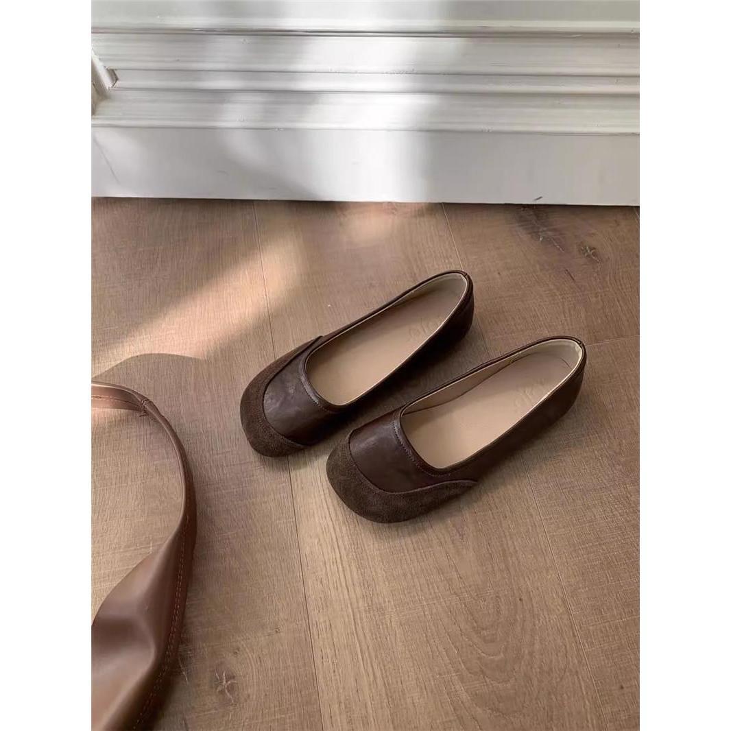 

Ретро туфли-лодочки с круглым носком и мелким вырезом, женские, весна-осень, новая корейская версия, французский вечерний бриз, плоская подошва, туфли бабушки, повседневные дуды 40 коричневый