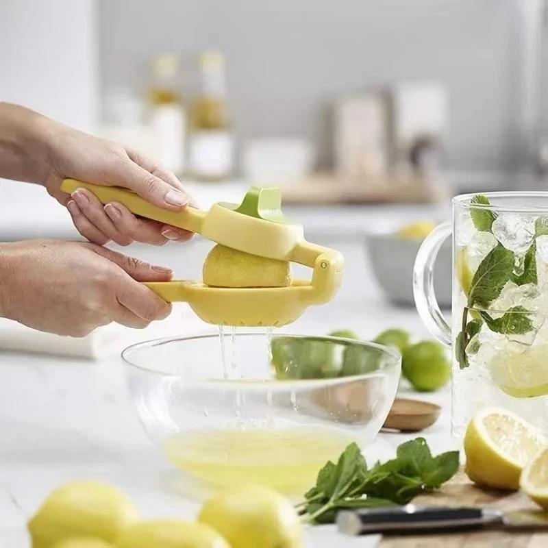 Manual Juicer Citrus Lemon Squeezer Lime Juice Press Professional Household Kitchen Tools for Squeeze The Freshest Juice-Yellow
