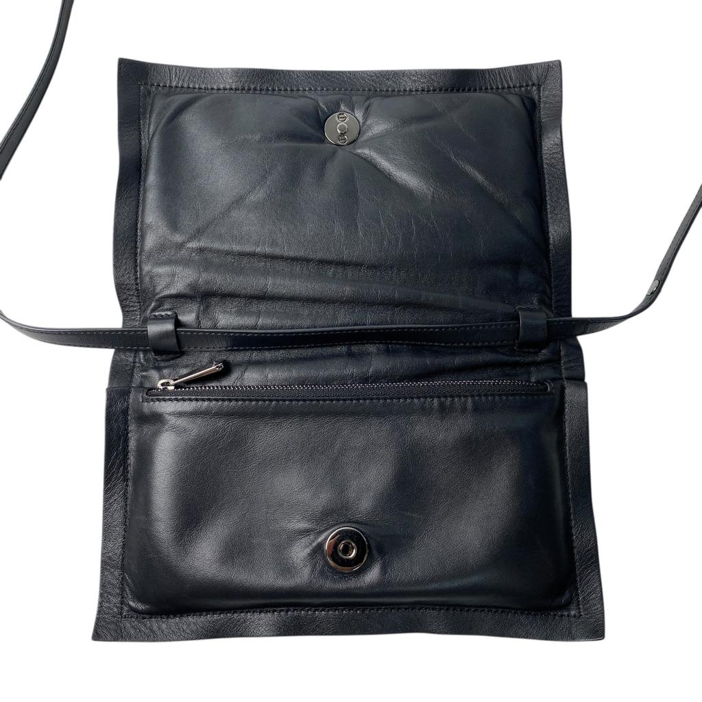 Used Salvatore FerragamoShoulder Bag Black Leather Women