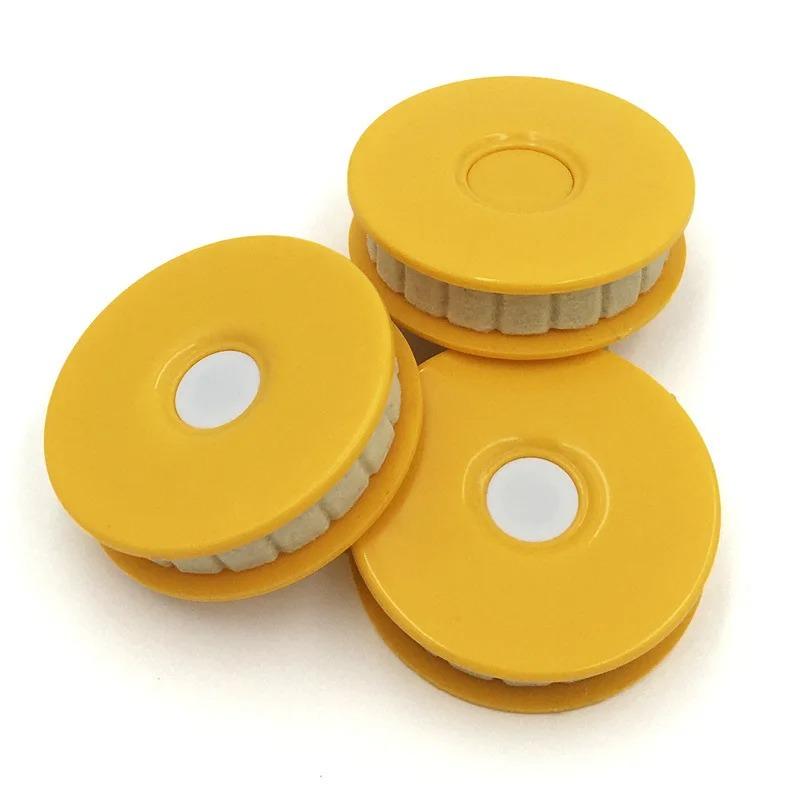 Durable Bike Chain Lubricator Bicycle Chain Oiler Lubricating Disc Bicycle Maintenance Tool Cycling Gear Roller Lubricant