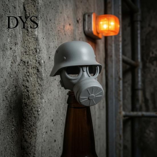 Desktop Ornament Bottle Cap Funny Mask Cap, Reusable Helmet Topper, Air-Tight Beer Cover Cover, Dustproof Protector for Standard Bottles, Party Favor