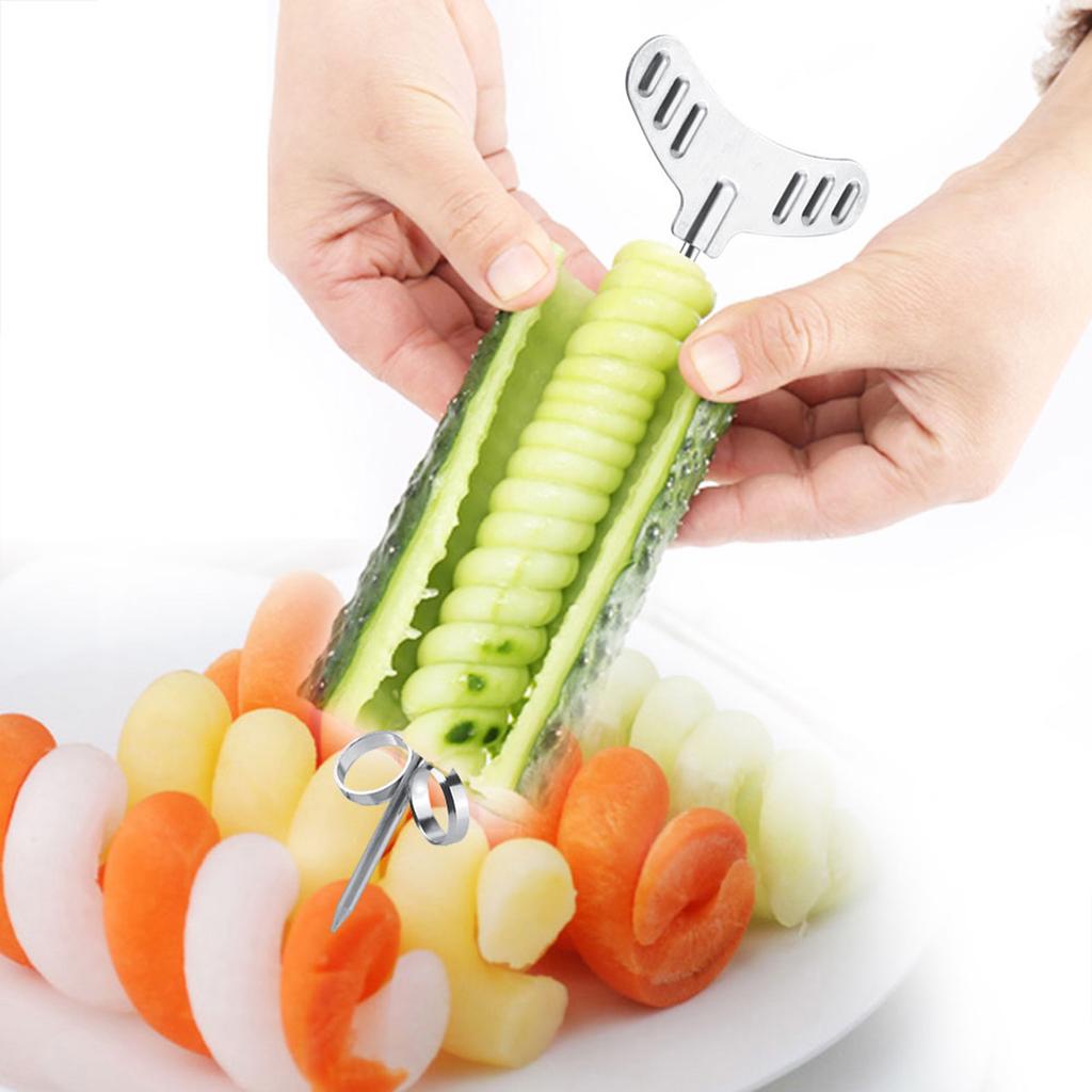 2pcs / set Stainless Steel Vegetable Spiral Cutter Manual Potato Spiral Cutter Carrot Cucumber Carving Roller Vegetable Slicer