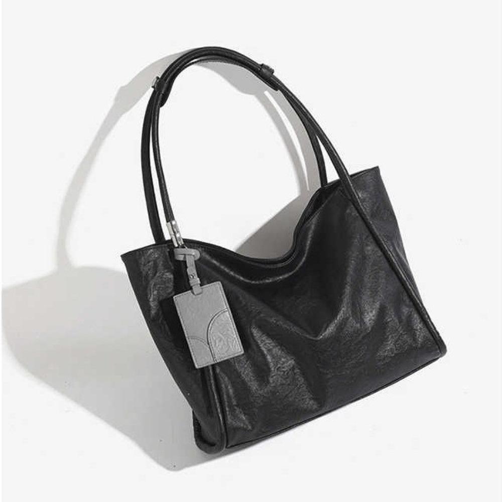 New niche simple black large-capacity tote bag women's summer commuting high-end shoulder bag underarm bag
