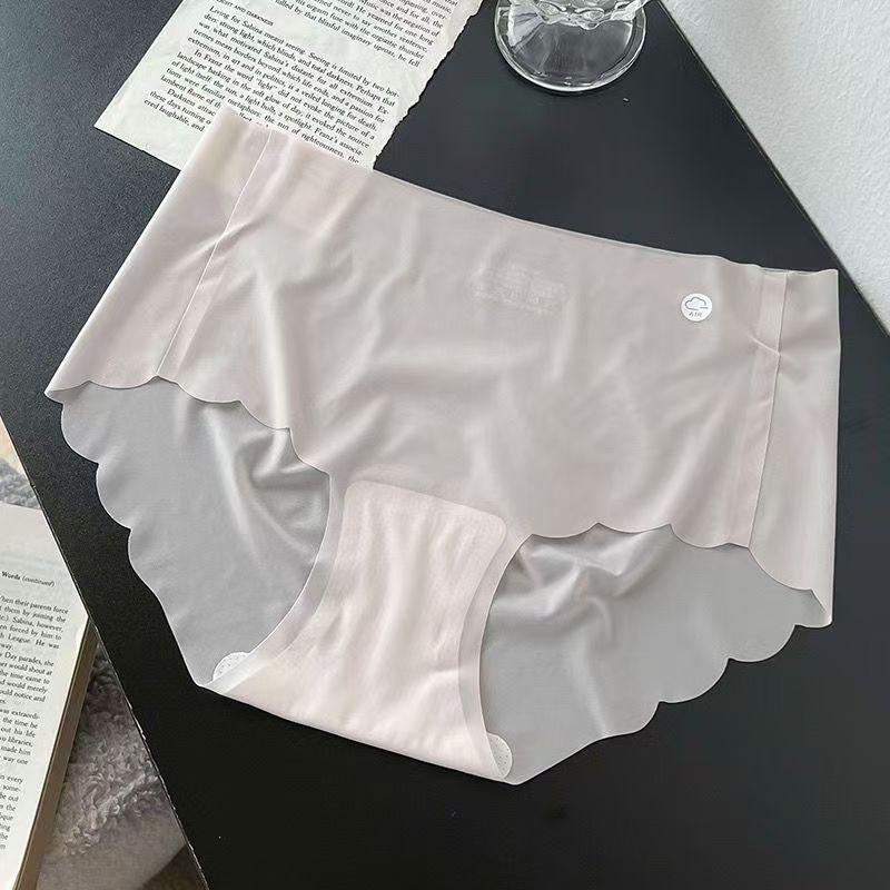Sous-vêtements sans couture pour femmes en soie glacée à séchage rapide: Ultra-Fin, Nude, Coupe Pêche 3D pour Fitness & Yoga d'Été