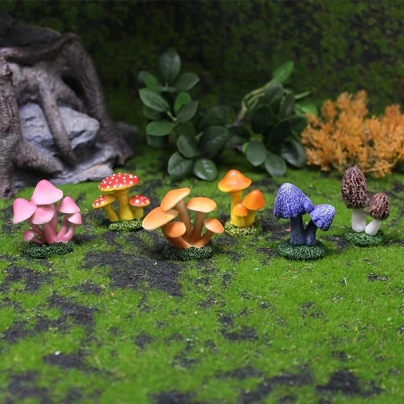 3pcs Mini Resin Mushroom Figurine Fake Mushroom Miniatures Micro Landscape Fairy Garden Terrarium Decorations Desktop Ornament