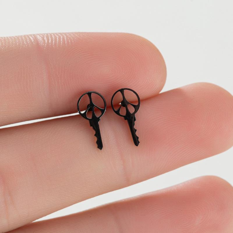 Unisex Stainless Steel Punk Musical Note Earrings with Whirlwind Design