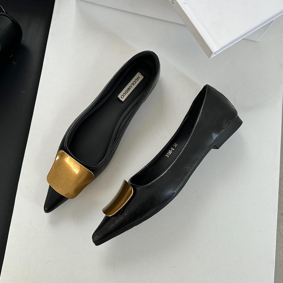 Women Fashion Buckle Flats Shoes2026 Spring Solid Color Lady Pointed Toe Shoes Elegant Woman Commuting Wearing Office Shoes