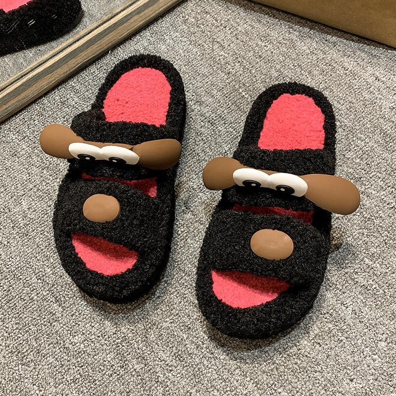 

Cute cartoon couple fluffy slippers women s 2025 autumn new outer wear home comfort stepping on shit feeling one-word drag tide 35