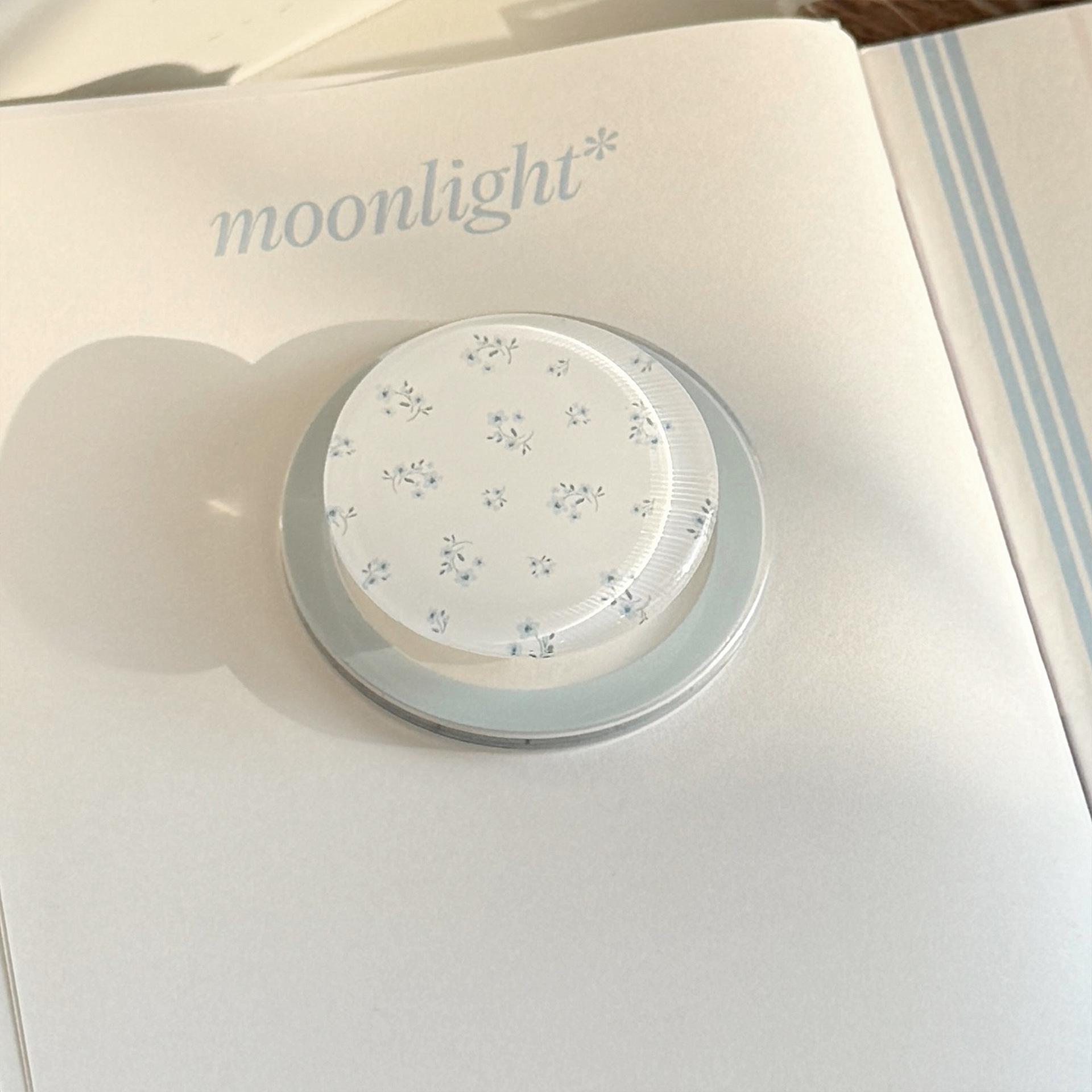 Small Floral Magnetic Suction Bracket Adsorption Retractable Airbag Bracket Gentle and Beautiful Color [single holder]