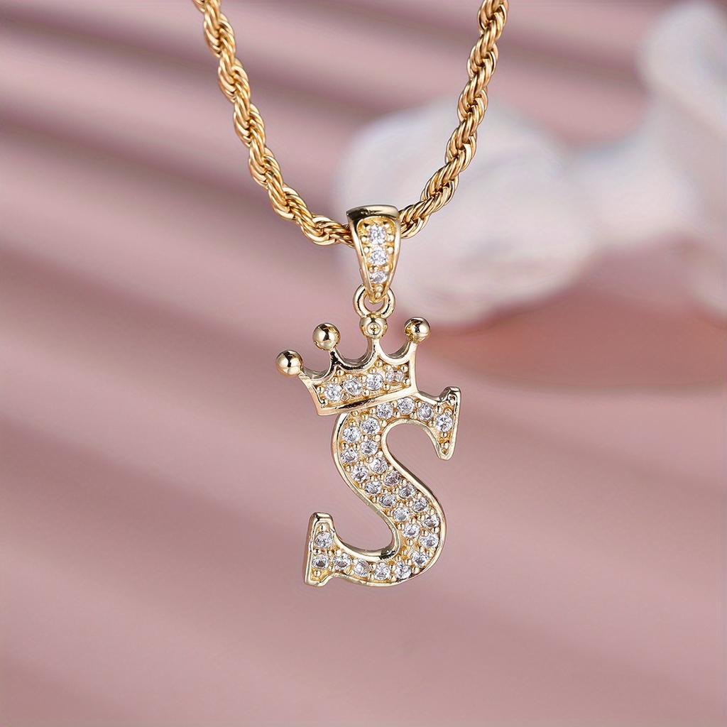 1 Pc Golden Color 26 English Letter Princess Crown Necklace Pendant Wedding Band Jewelry Valentine's Day Gift