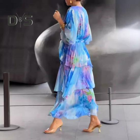 Damenkleid, mehrlagig, verstreuter Kuchensaum, plissiert, V-Ausschnitt, verträumte Farben, Rüschen, Schnürung, schmale Taille, Fledermausärmel, Abendkleid, Strandparty, Abschlussball, Maxi