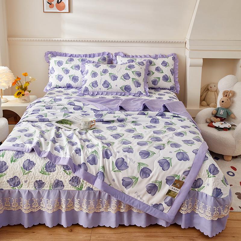 Cartoon Peach Comforter Queen Size, Love Heart Pink Peach Print Quilt Ultra Soft, Ultra Comforter 1 Piece Bedding For Room Decor