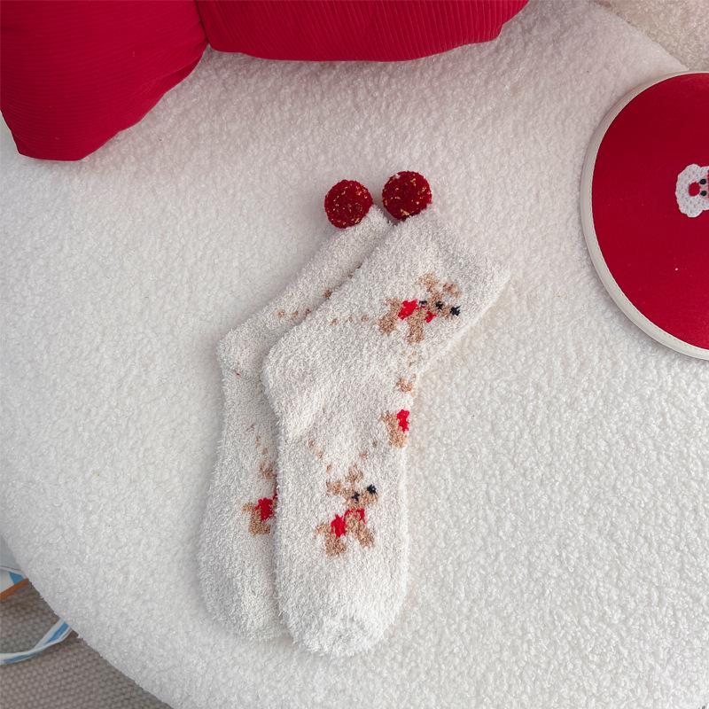 Wennie Oni Women's Plush Christmas Socks - Cozy Coral Fleece Winter Sleep & Warm Floor Socks with Cute Cartoon Design