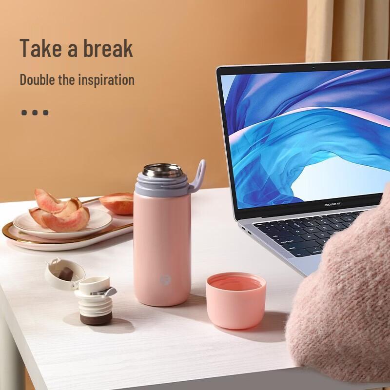 FUGUANG Aesthetic Large Capacity Insulated Water Bottle for Women