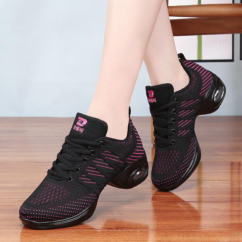 Frühlings- und Sommer-Quadratttanzschuhe, neue Modelle sind auf dem Markt, Tanzschuhe mit weicher Sohle und mittlerem Absatz, atmungsaktive Netz-Tanzschuhe, Matrosen-Tanzmodelle