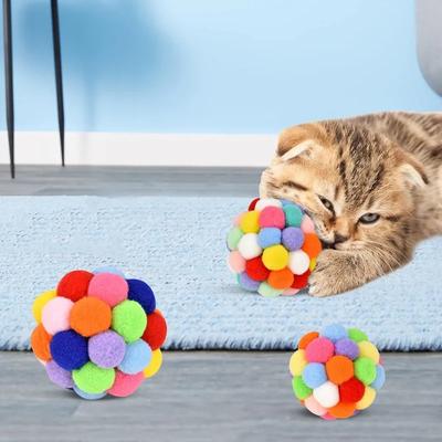 Bolas de brinquedo para gatos, bolas coloridas, macias e felpudas, bola elástica para animais de estimação, bola de pelúcia para gatos, brinquedo interativo para mastigar, para gatos de interior