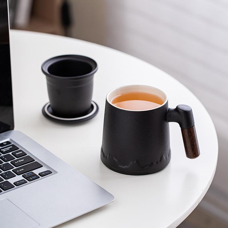 Ceramic Tea & Water Separation Mug with Lid and Filter - Ideal for Office or Personal Use, Perfect As a Business Gift