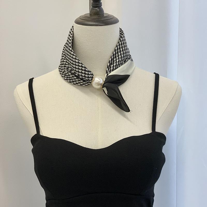 Silk scarf new pearl necklace spring and summer thin magnetic buckle lazy silk scarf women's pendant scarf collarbone chain