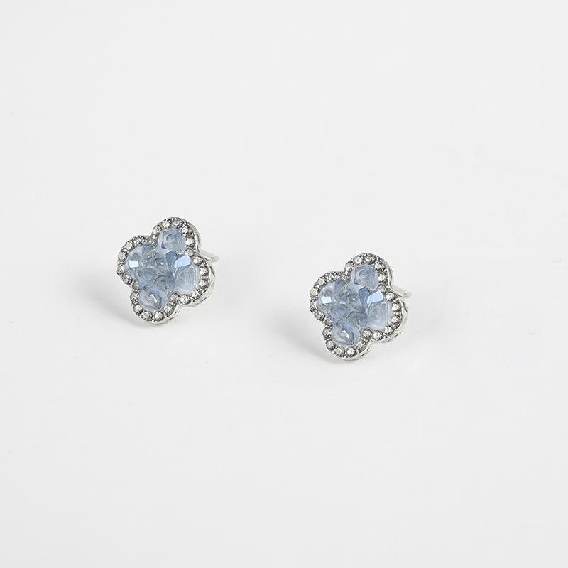 Elegant Four-Leaf Clover Blue Crystal Stud Earrings - Fresh, Cool, and Luxurious