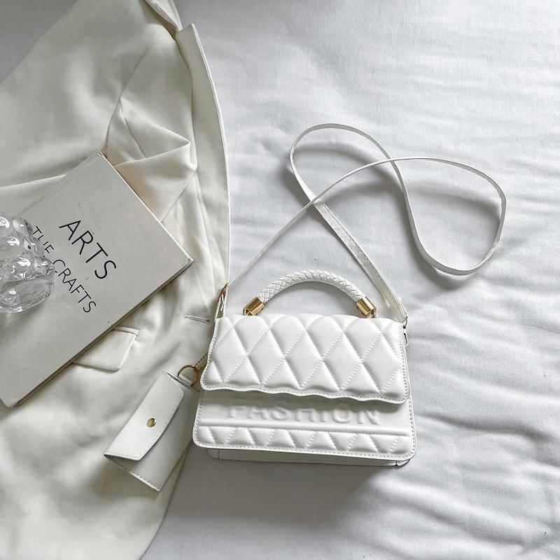 Chic Small Square Shoulder Bag Modern Spring Fashionable Crossbody Purse For Women белый