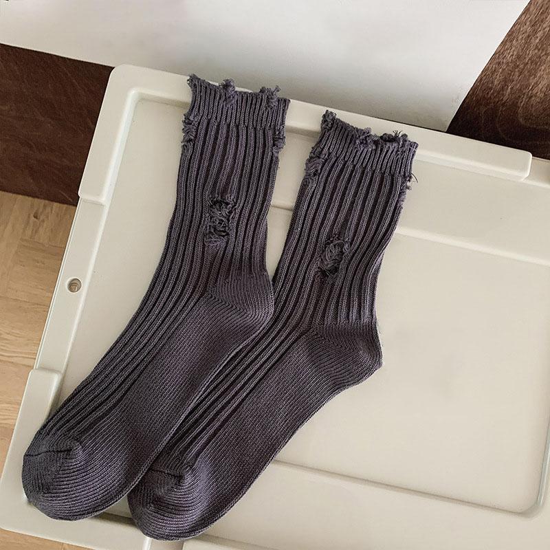 Broken Hole Harajuku Socks Women Hip-Hop Skateboard Beggar Cotton Socks Medium Tube Knitted Street Stocking Trendy Ripped Sox