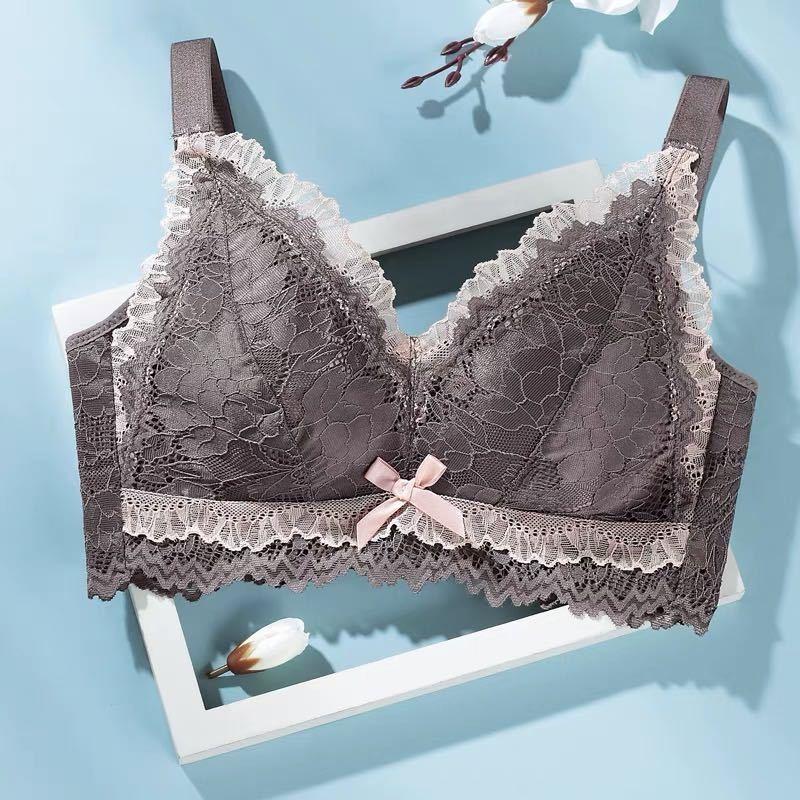 Latex Underwear Lace Bra Thin Section Adjustable Collection of Breasts Bra