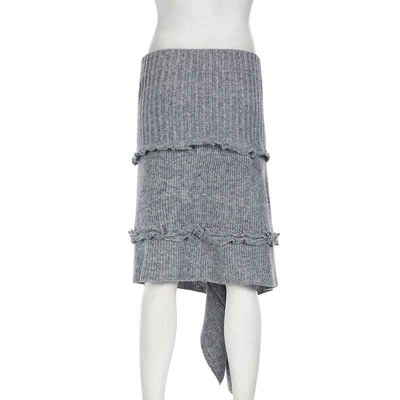 Women's Autumn Irregular Hem Knit Skirt - European & American Street Style with Pleated Design and Lace Details