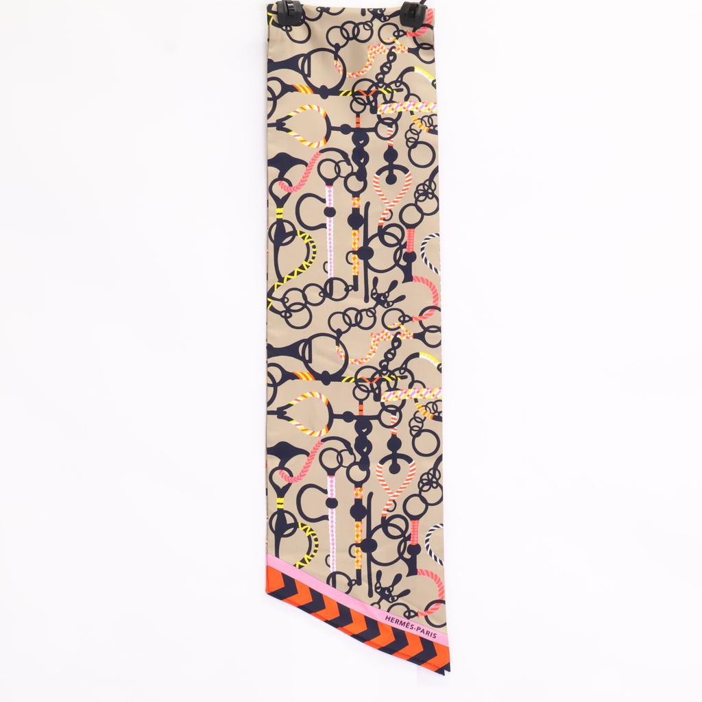 Hermes [Excellent Condition] 093267S 04 Mors Et Tresses Silk Maxi Twilly Cut Scarf Beige/Black/Rose VifUsed